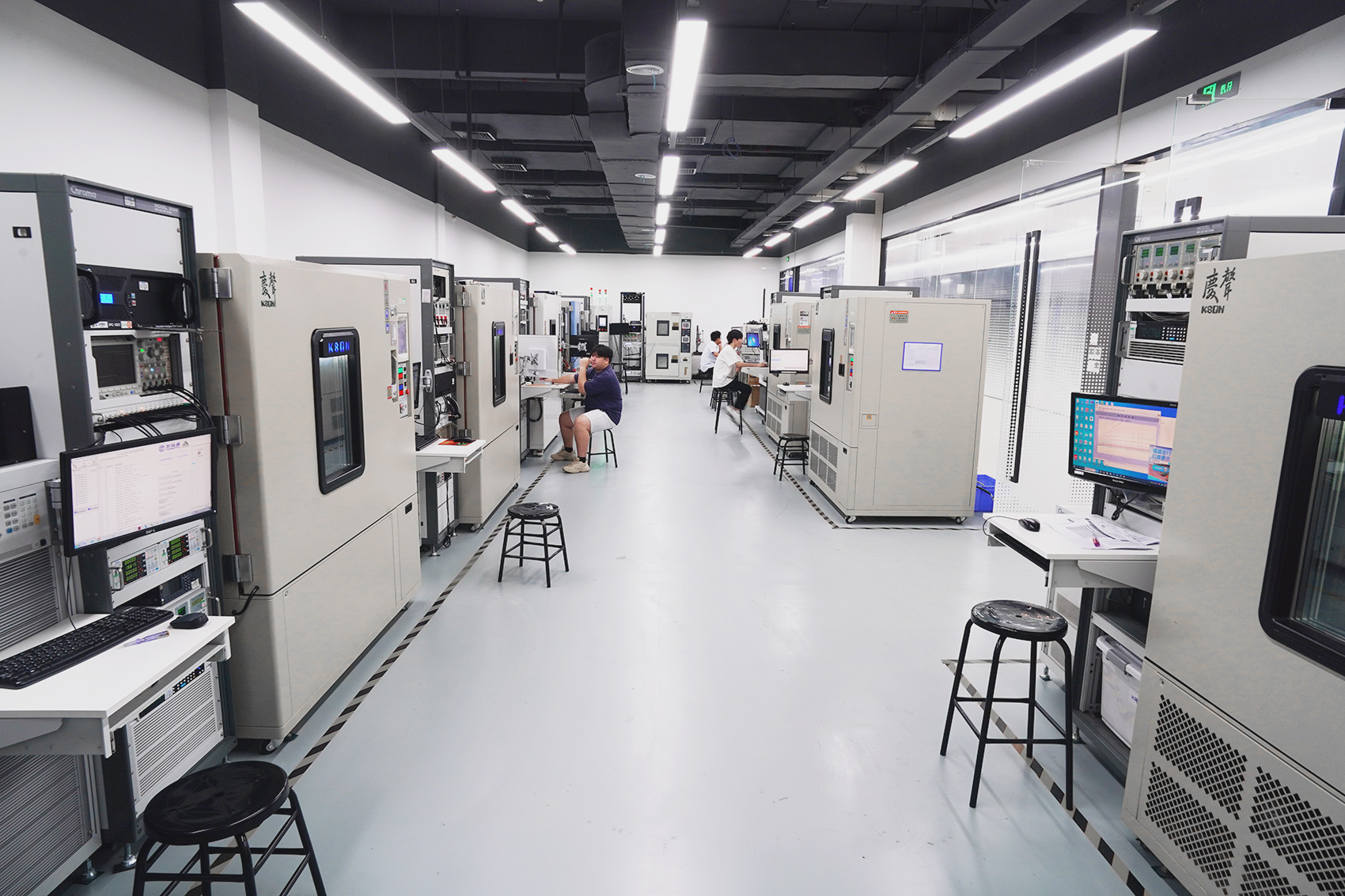 研發(fā)人員數(shù)量持續(xù)增加,研發(fā)團隊實力持續(xù)提升: